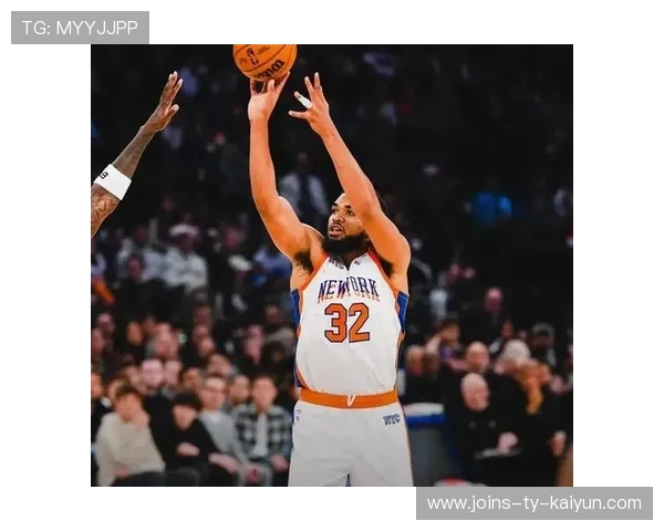 布伦森单节连续助攻，尼克斯配合默契引爆场面