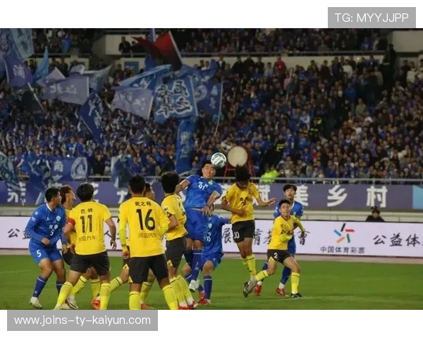 泰州队保留巴特王子豪核心阵容,卫冕冠军出征苏超新赛季 泰州队保留巴特王子豪核心阵容,卫冕冠军出征苏超新赛季