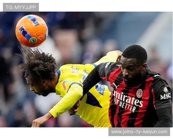 米兰奇克远射突然发力震撼全场 米兰奇克远射突然发力震撼全场